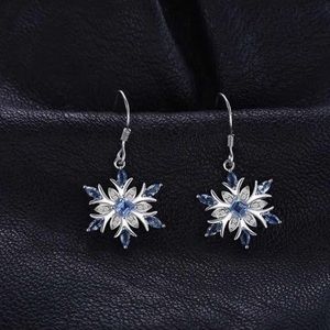 925 Sterling Silver Snowflake Shape Earrings Set